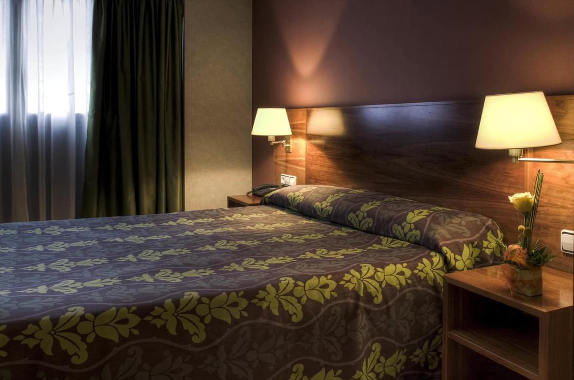ซีนิท ดิโพลเมติก Hotel อันดอร์รา ลา เวลลา ภายนอก รูปภาพ