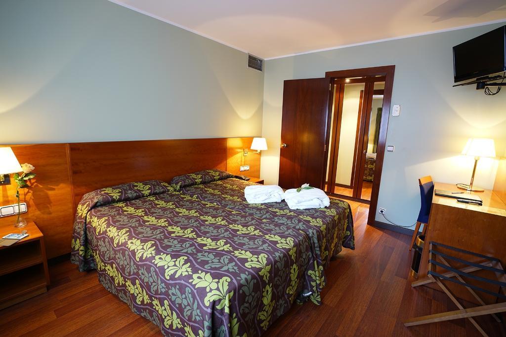 ซีนิท ดิโพลเมติก Hotel อันดอร์รา ลา เวลลา ภายนอก รูปภาพ